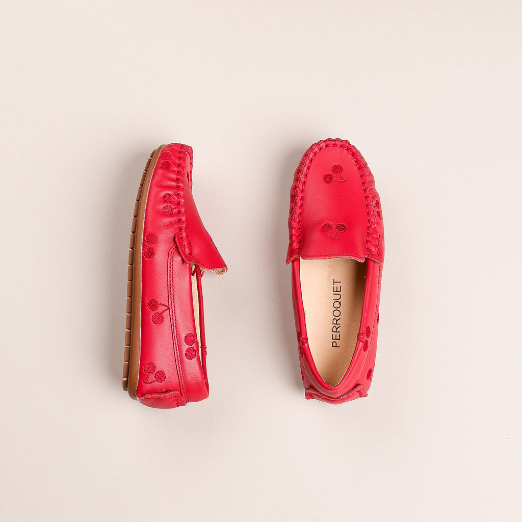 EMBROIDERED LOAFER