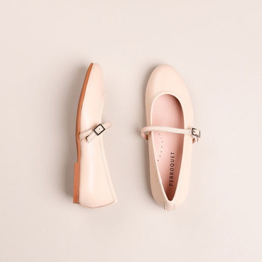 color_palepink