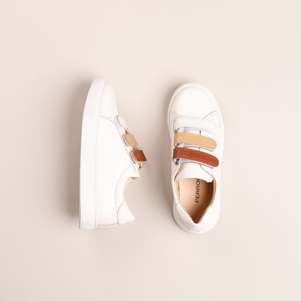 color_White